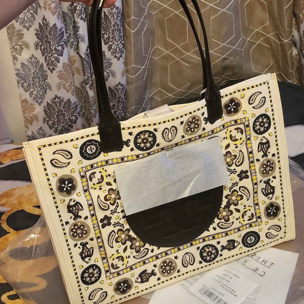 ✨️TORY BURCH ELLA PRINTED TOTE✨️